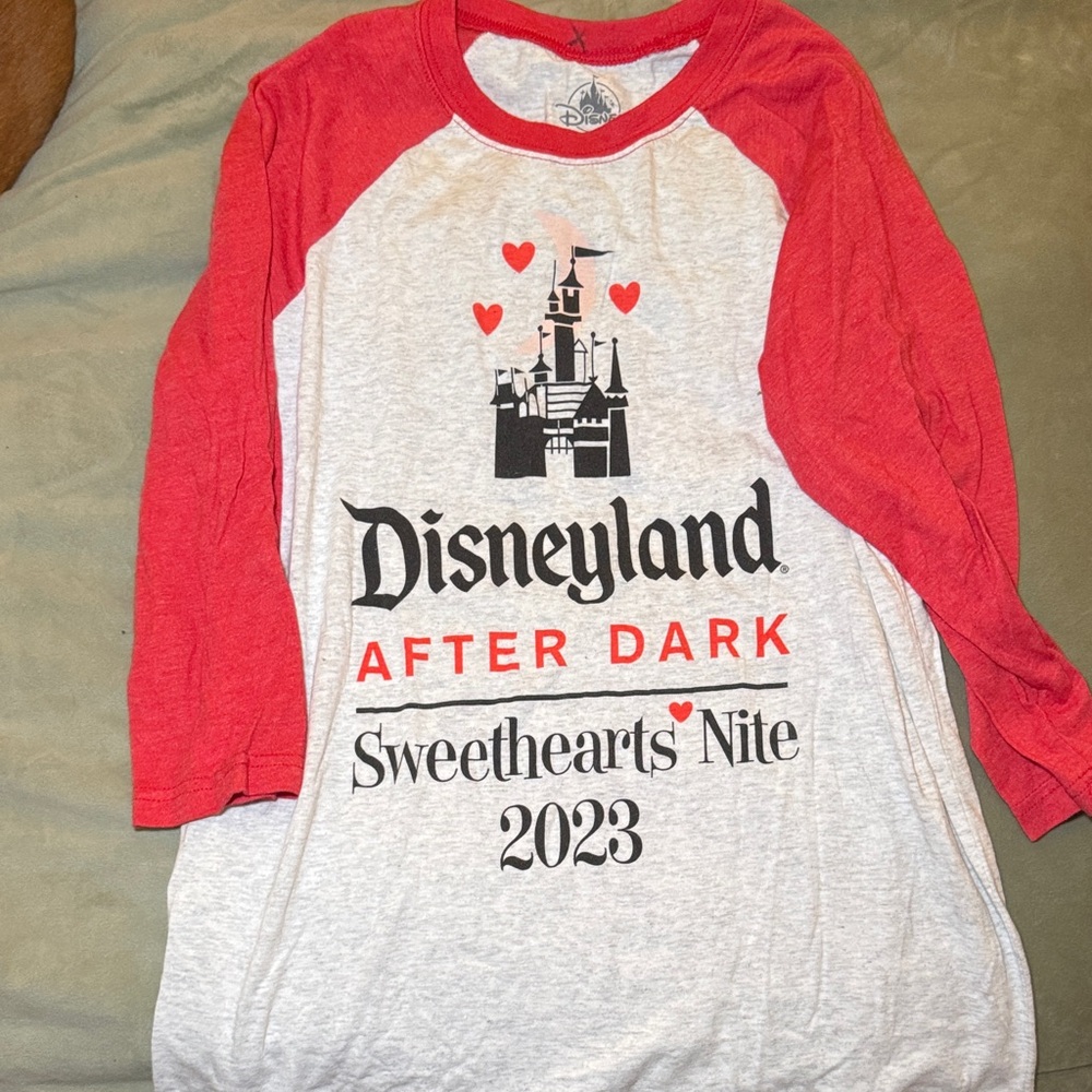 Sweethearts Nite baseball tee!